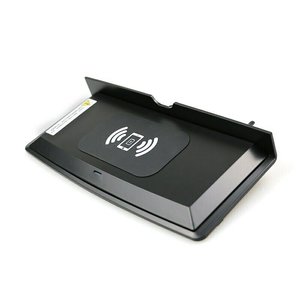 Безпровідна зарядка QI для Land Rover Range Rover Sport 2014 2017 р.в.